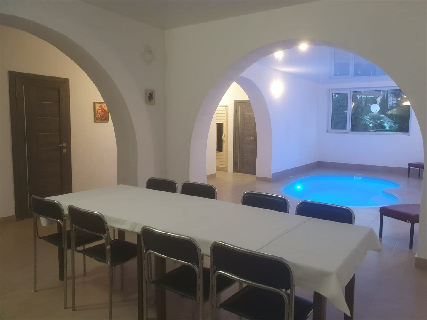 Полулюкс с собственным бассейном