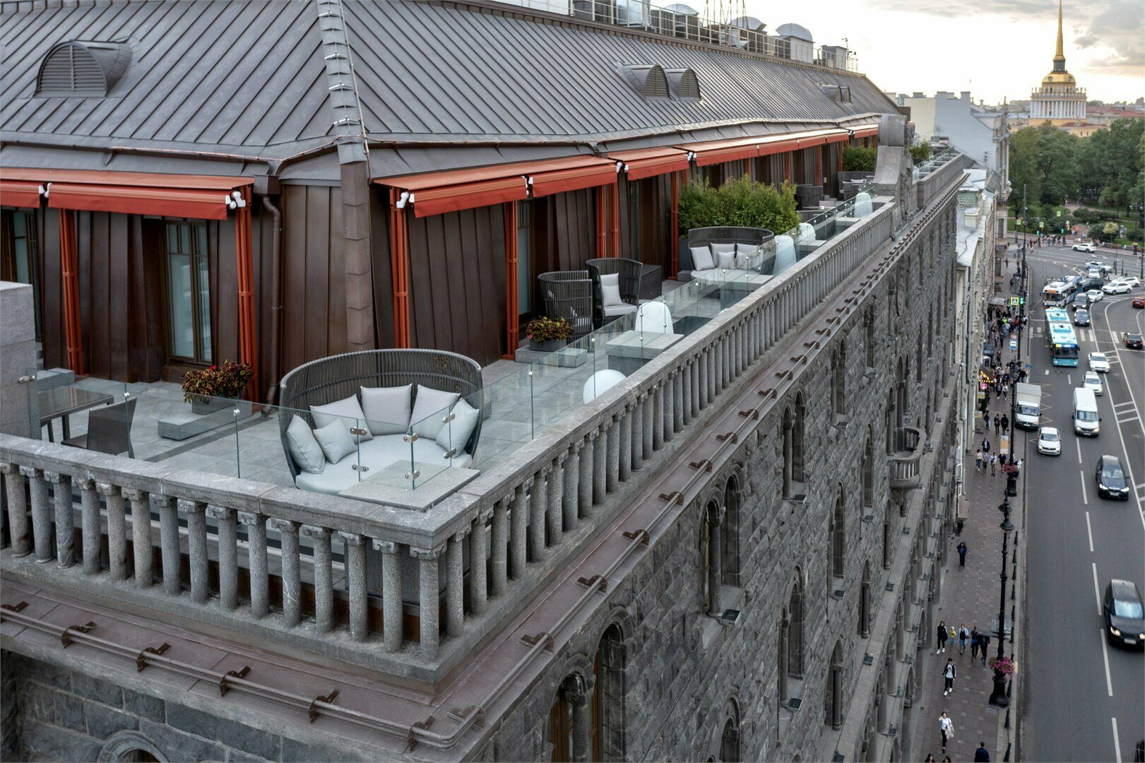 Полулюкс с террасой