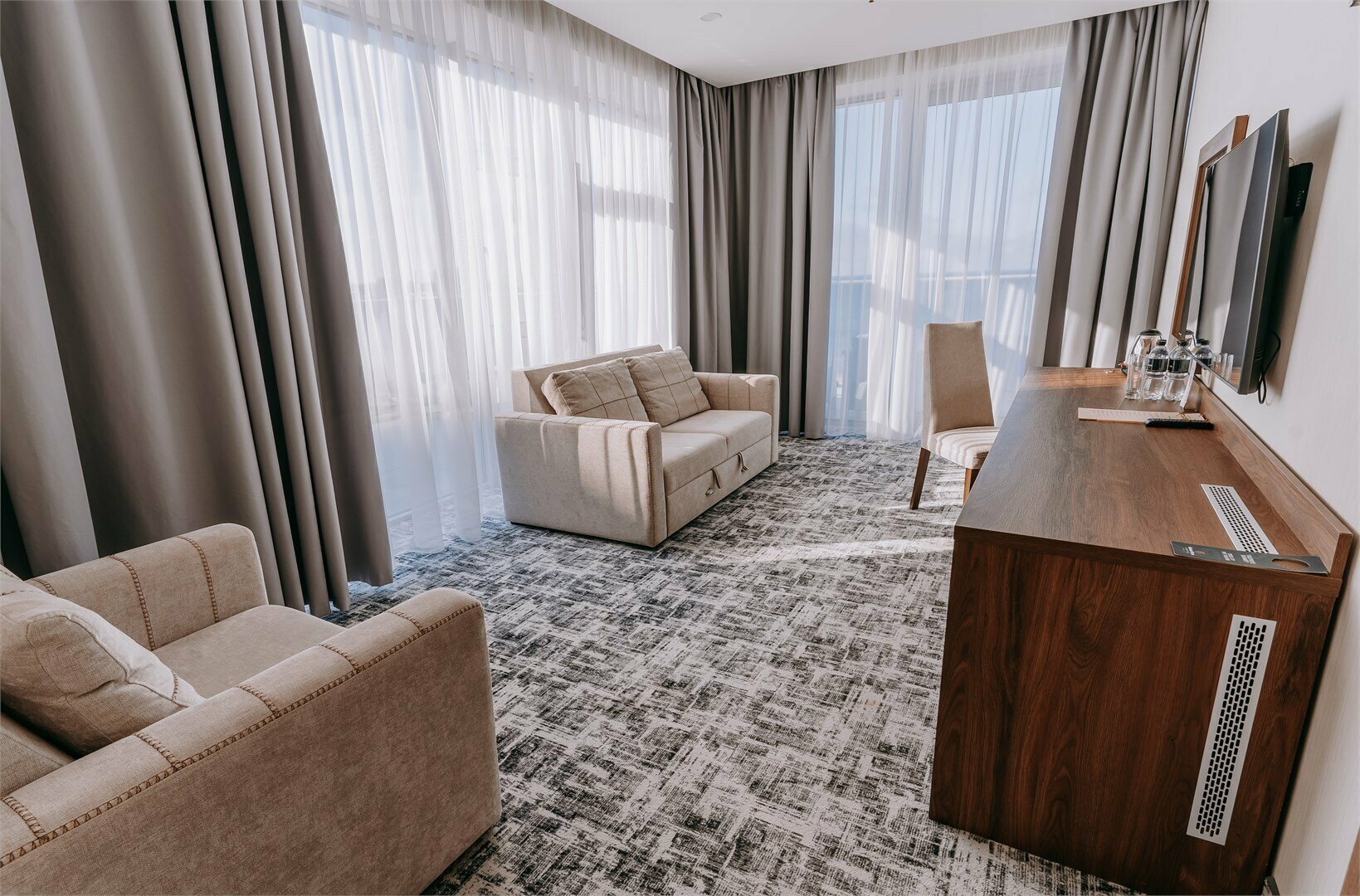 Двухкомнатный "Люкс" с видом на море