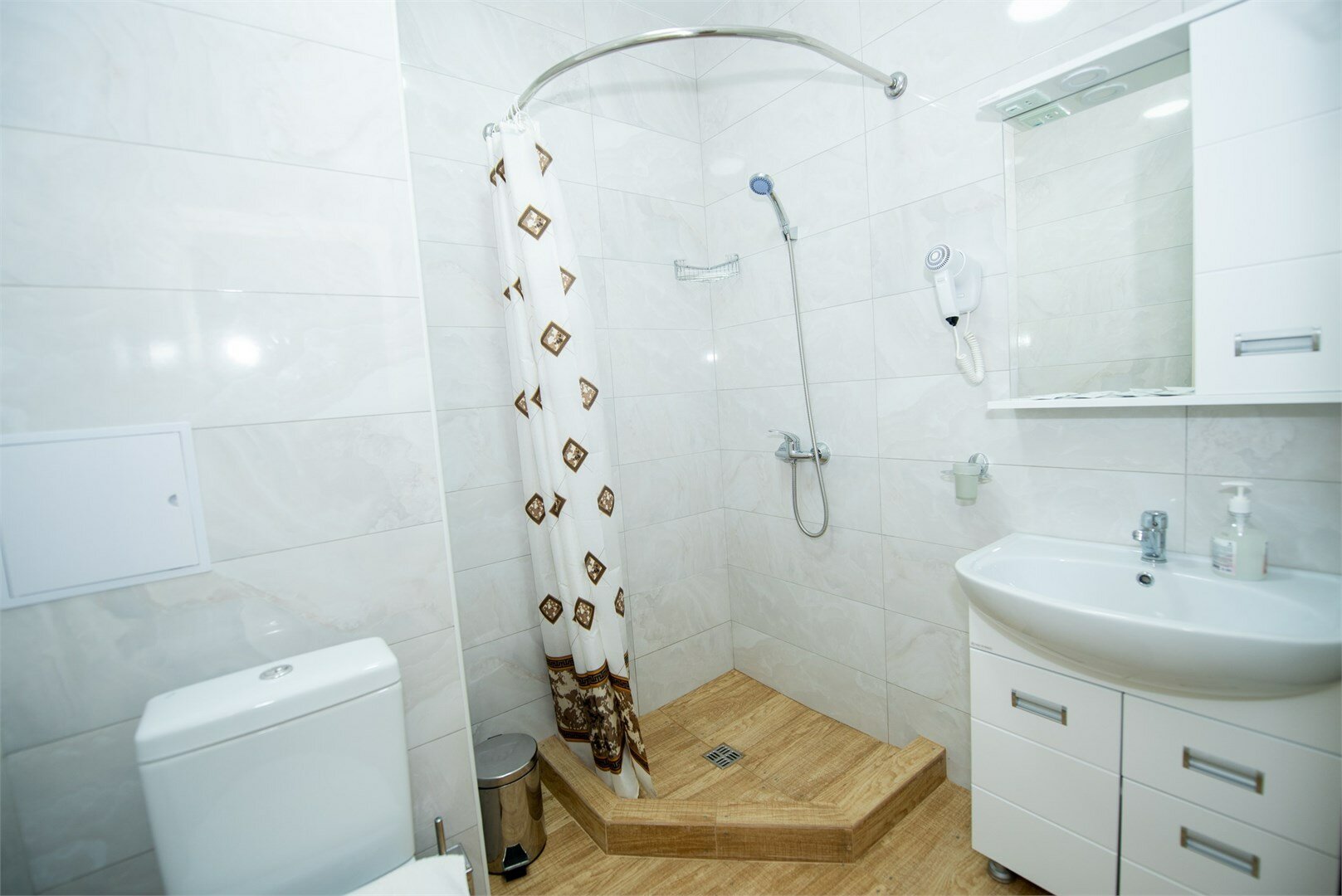 3-х местный номер  с выходом на бассейн