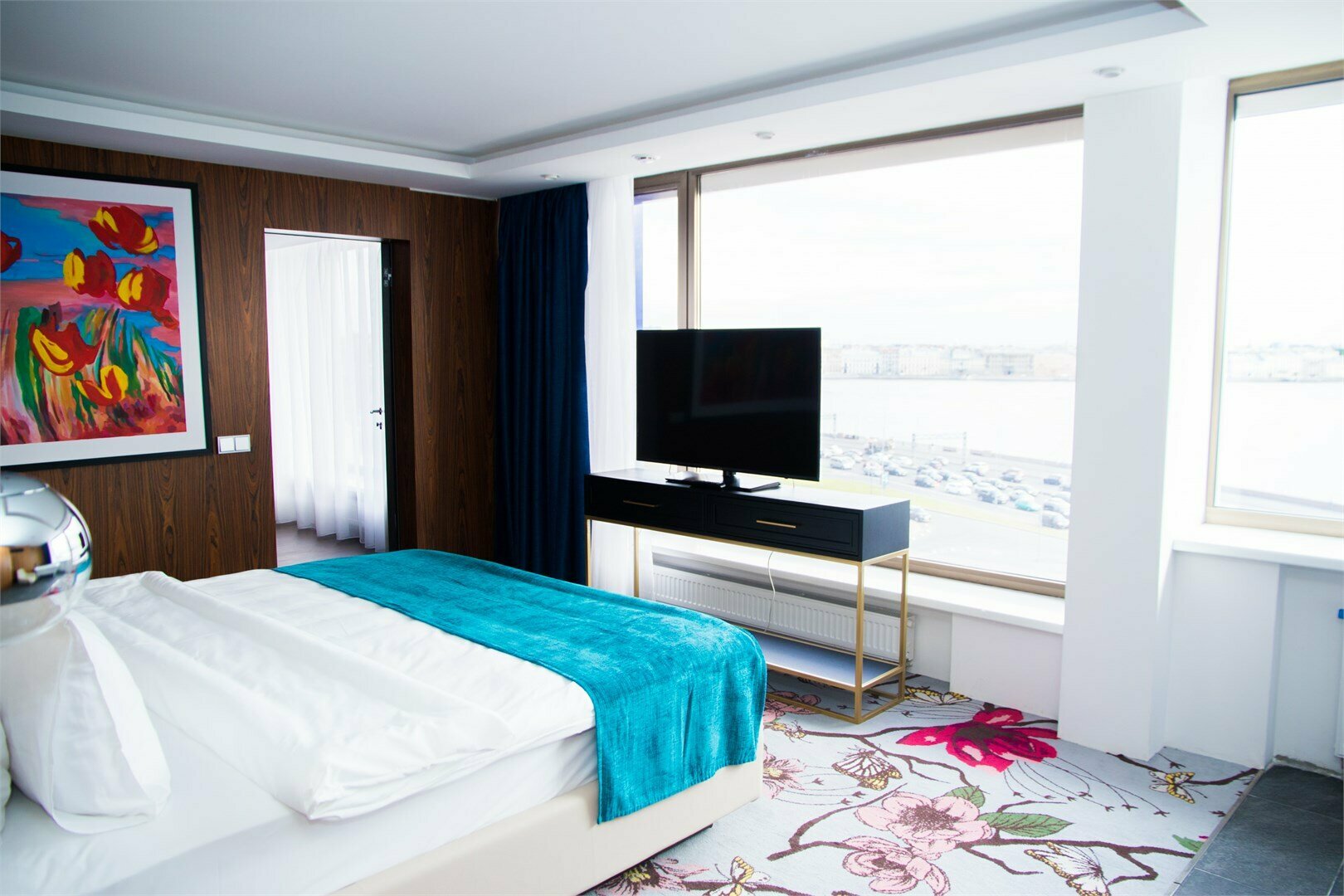 Трехкомнатный Представительский Люкс с видом на реку