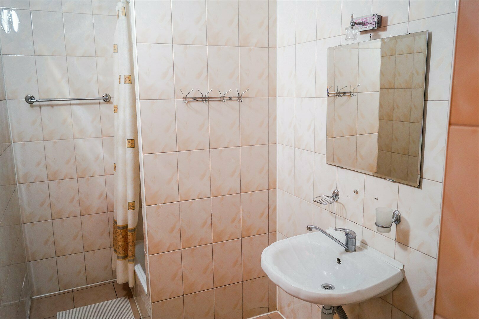 Улучшенный 4-х местный 2-комнатный номер