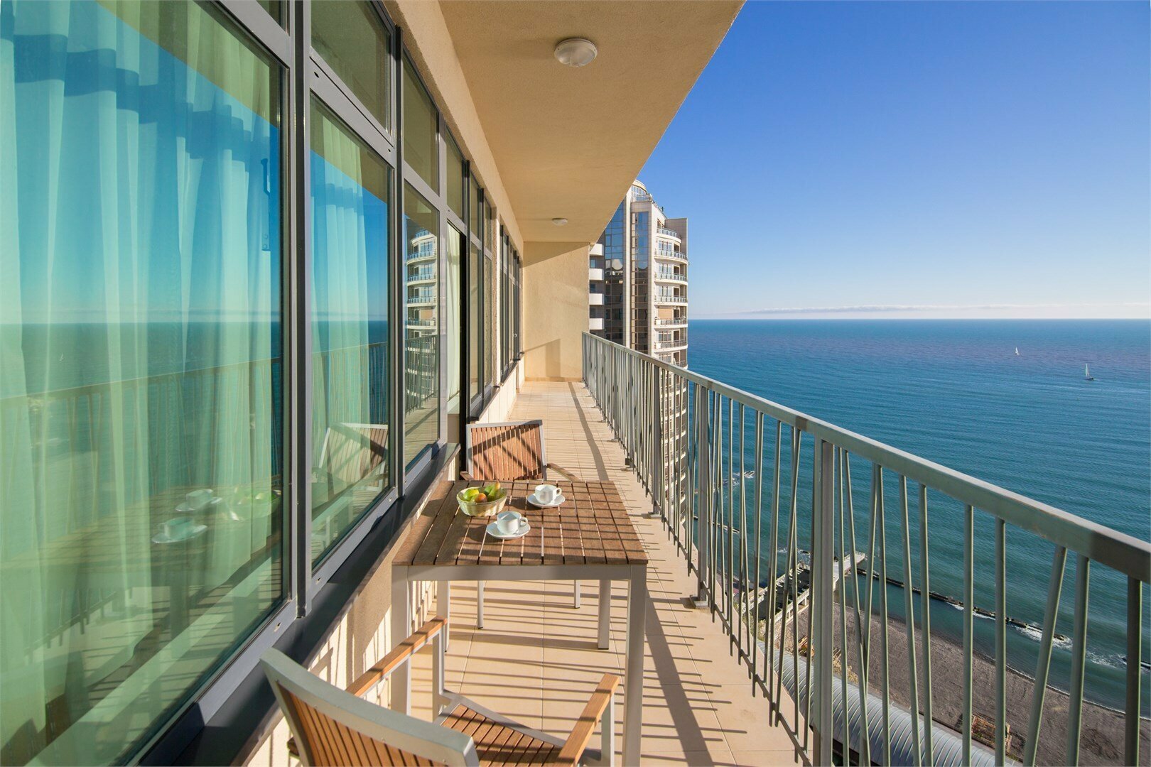 Трехкомнатный апартамент с двумя спальнями (6-11 этаж), до 5ти взрослых в номере