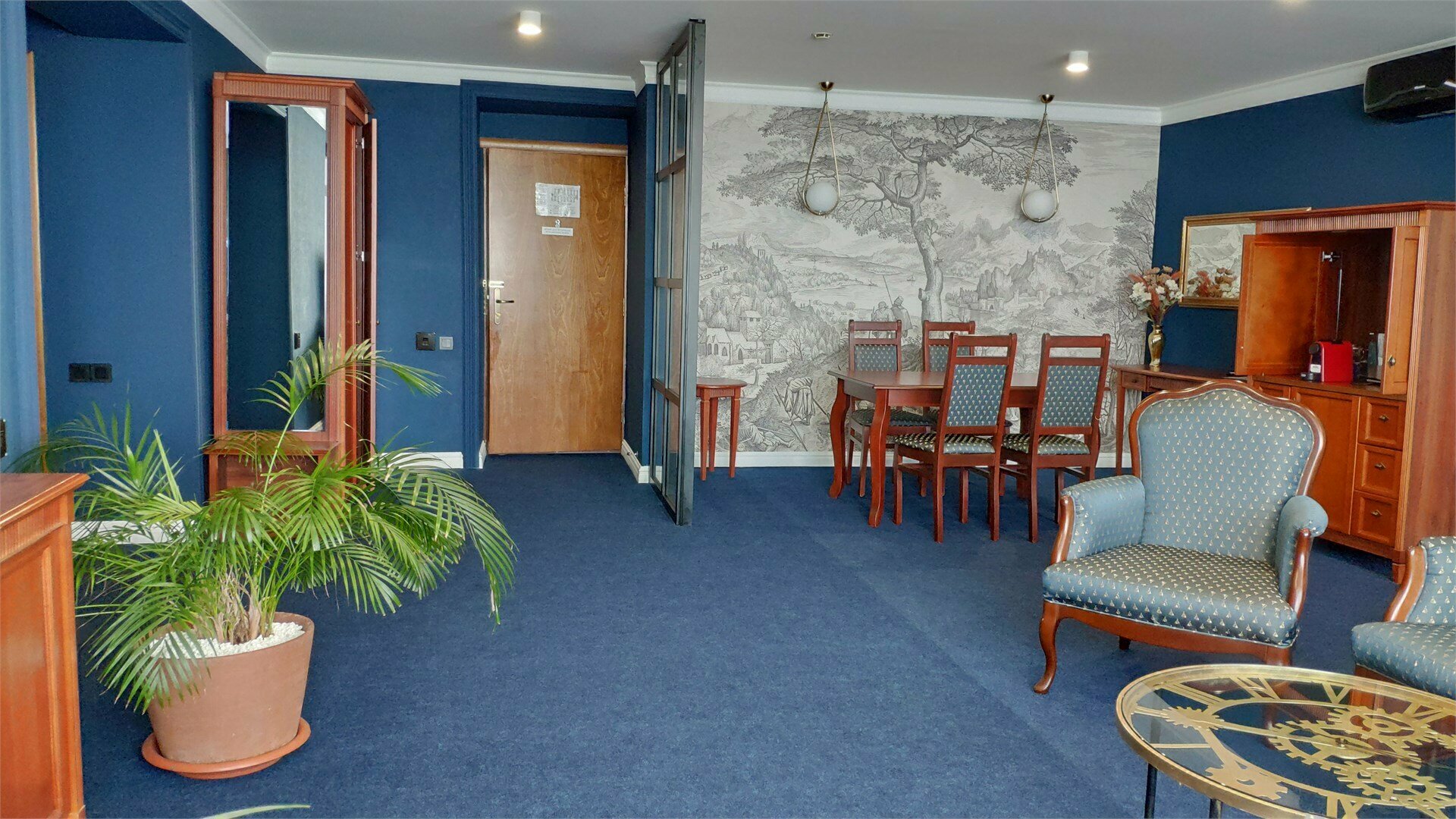 Апартаменты