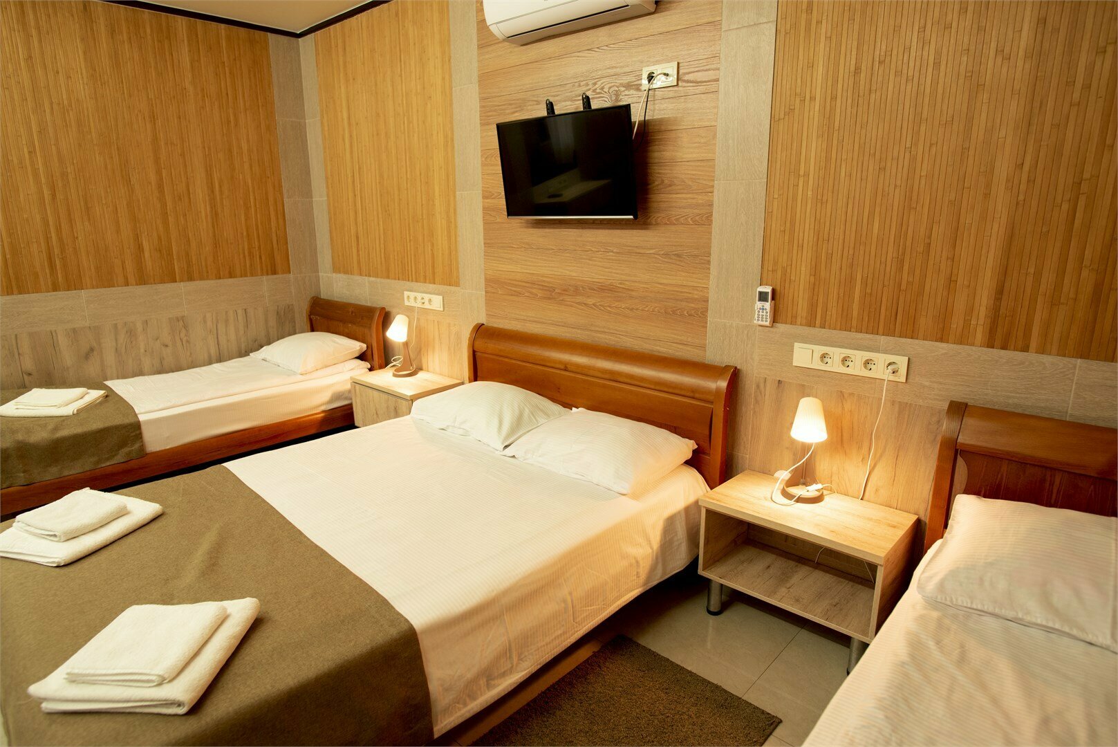 Семейный номер с террасой