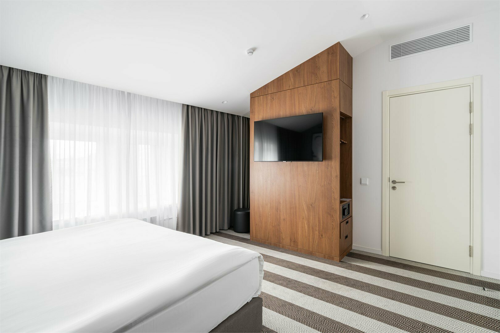 Люкс с кроватью размера «king-size»