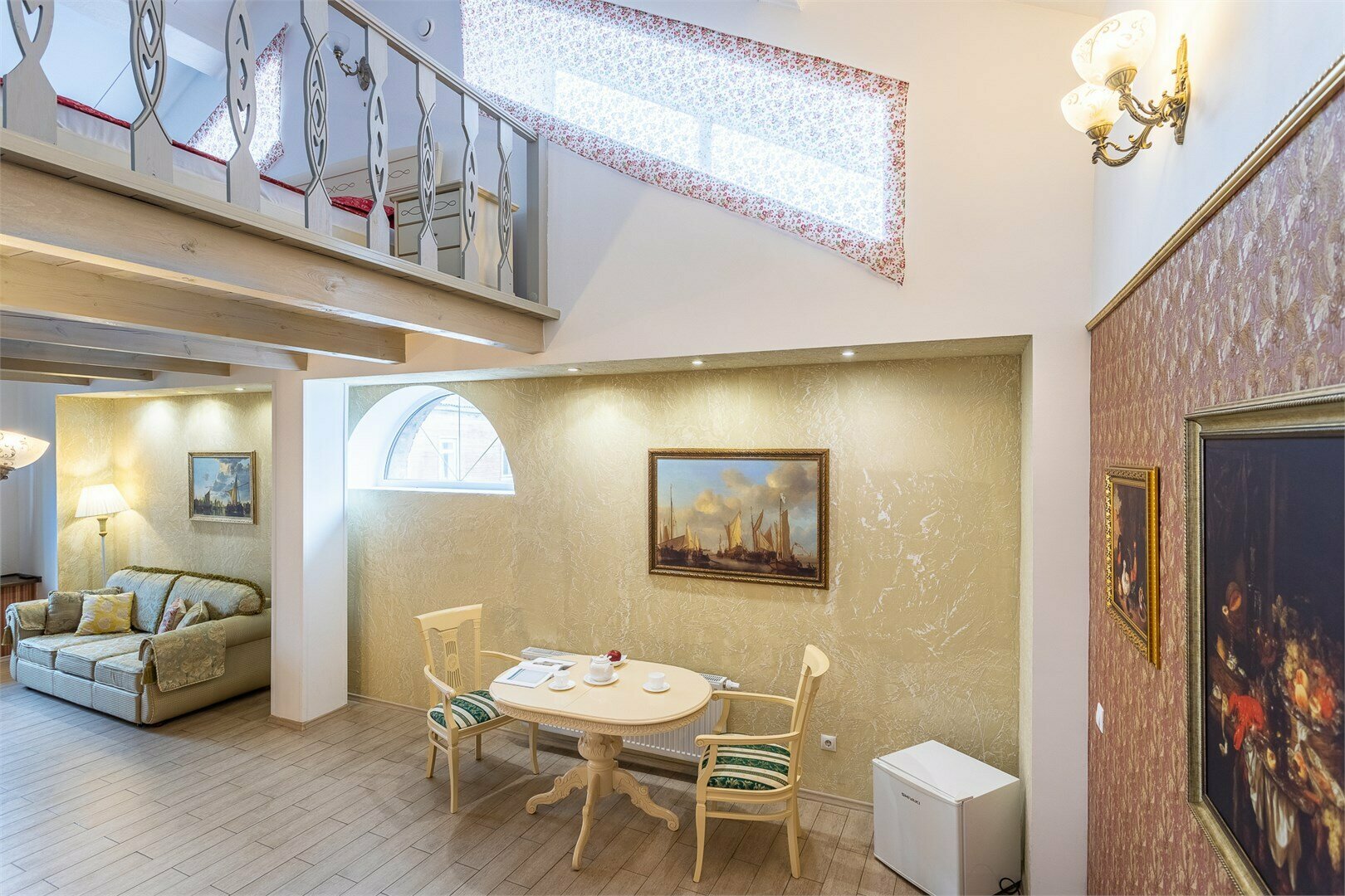 Двухуровневый люкс