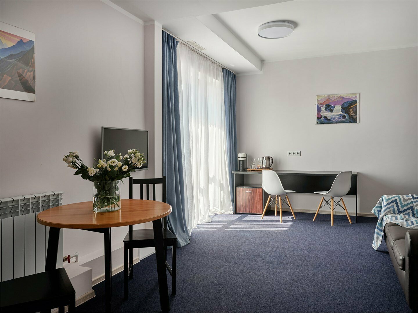 Номера высшей категории "Люкс" (две односпальные /одна двуспальная кровать)