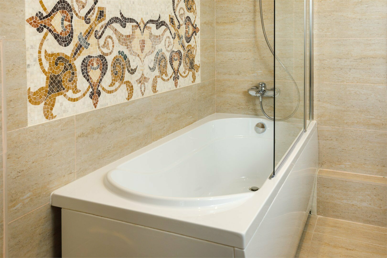 Полулюкс на 5 этаже c двуспальной или двумя раздельными кроватями