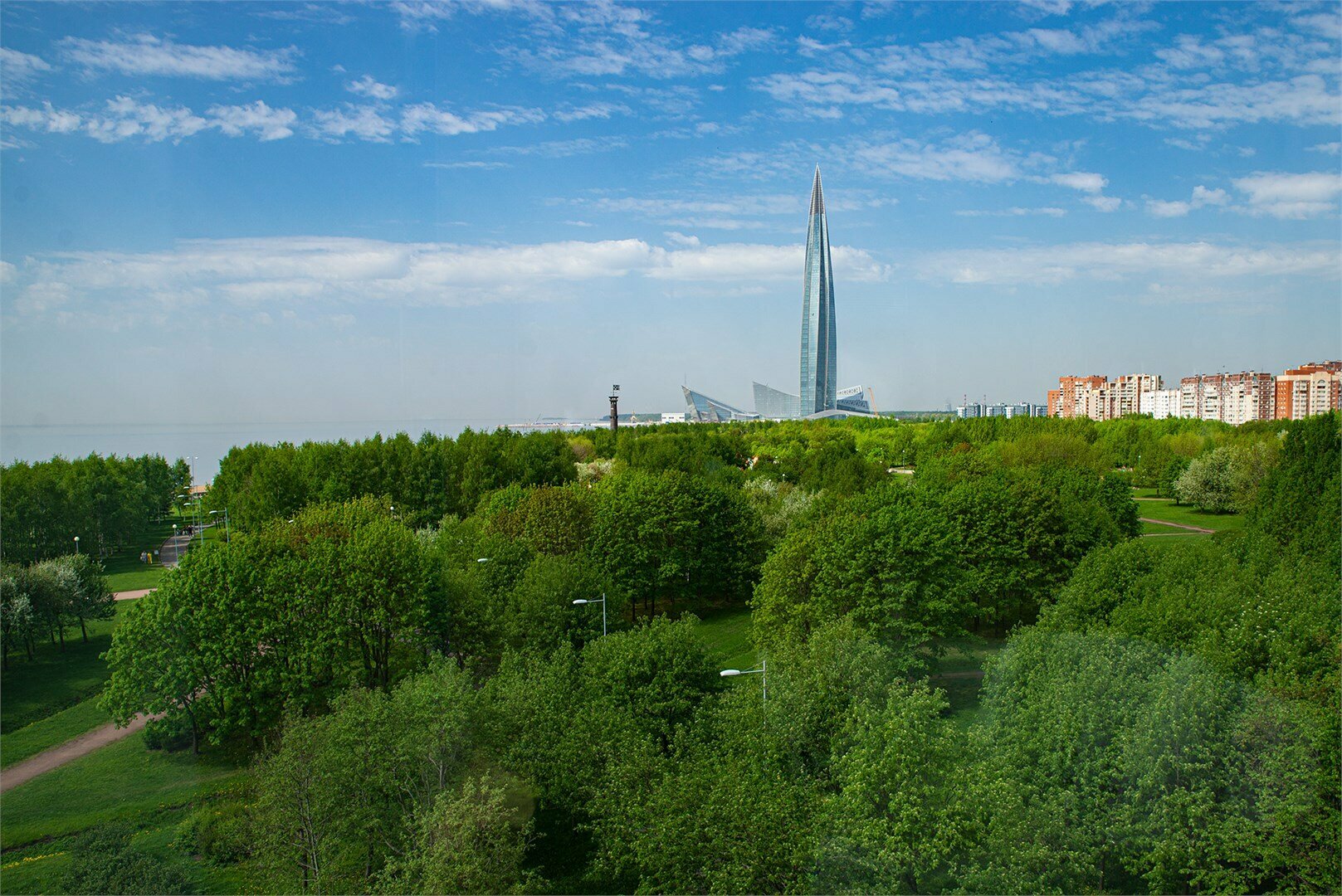 Улучшенный люкс ,  2 -х комнатный ( видовая джакузи)