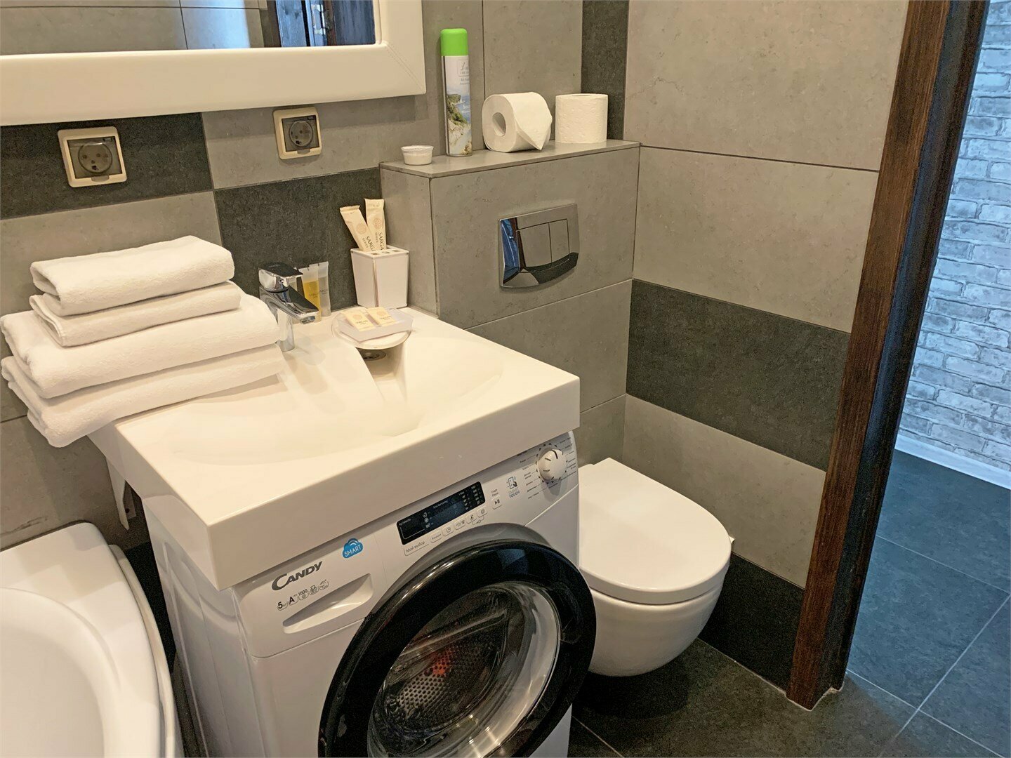 Студия 23 этаж СТАНДАРТ-ЭКОНОМ