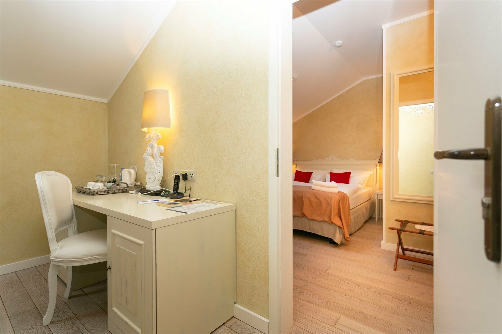 Двухкомнатный Семейный номер