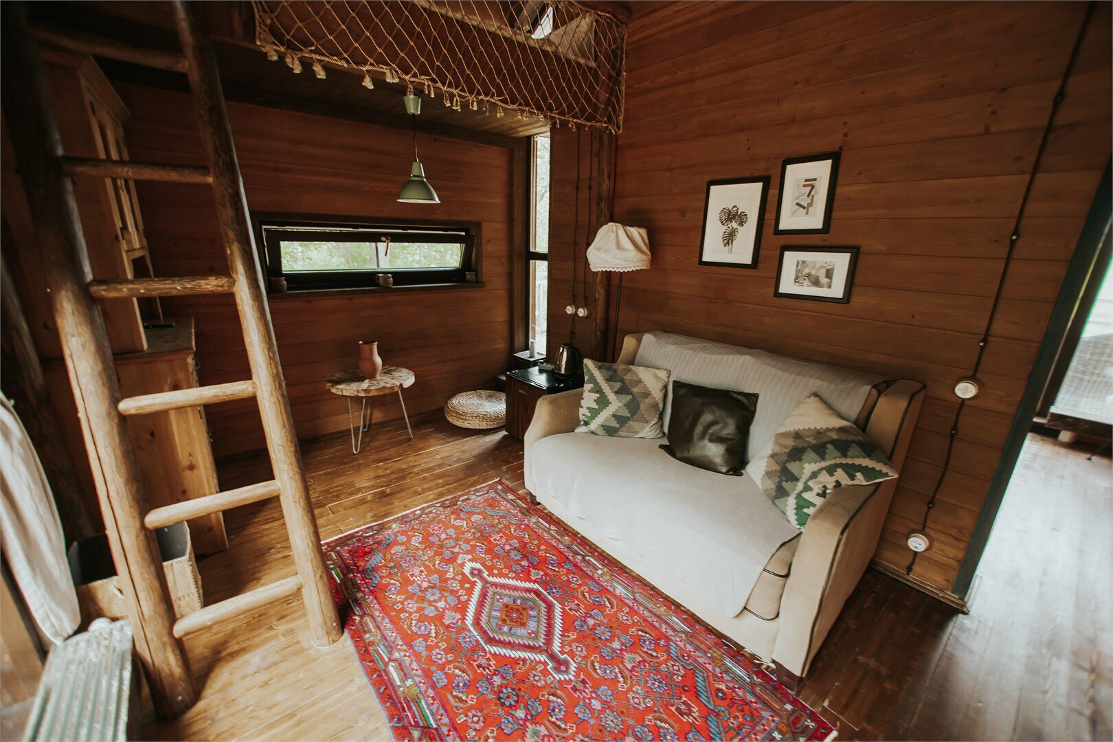 Большой дом на деревьях для 3х взрослых