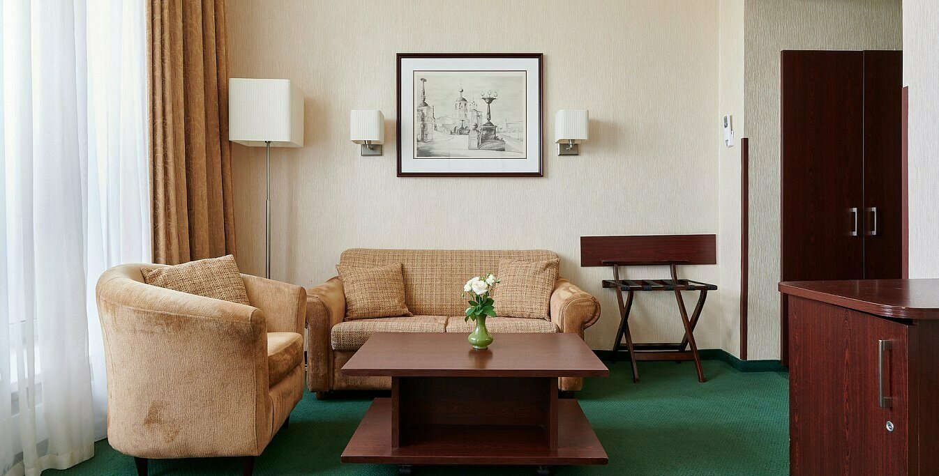 Улучшенный номер (с двуспальной кроватью)