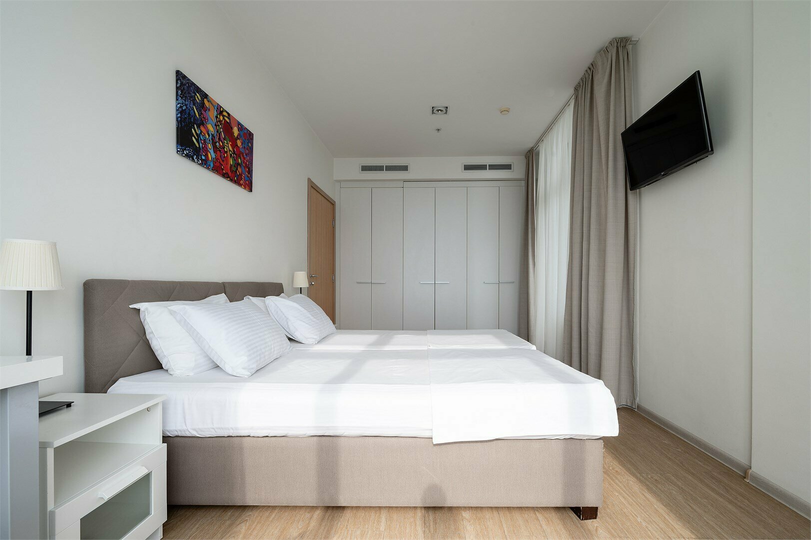 Семейные апартаменты с видом на море (3-5 этаж)