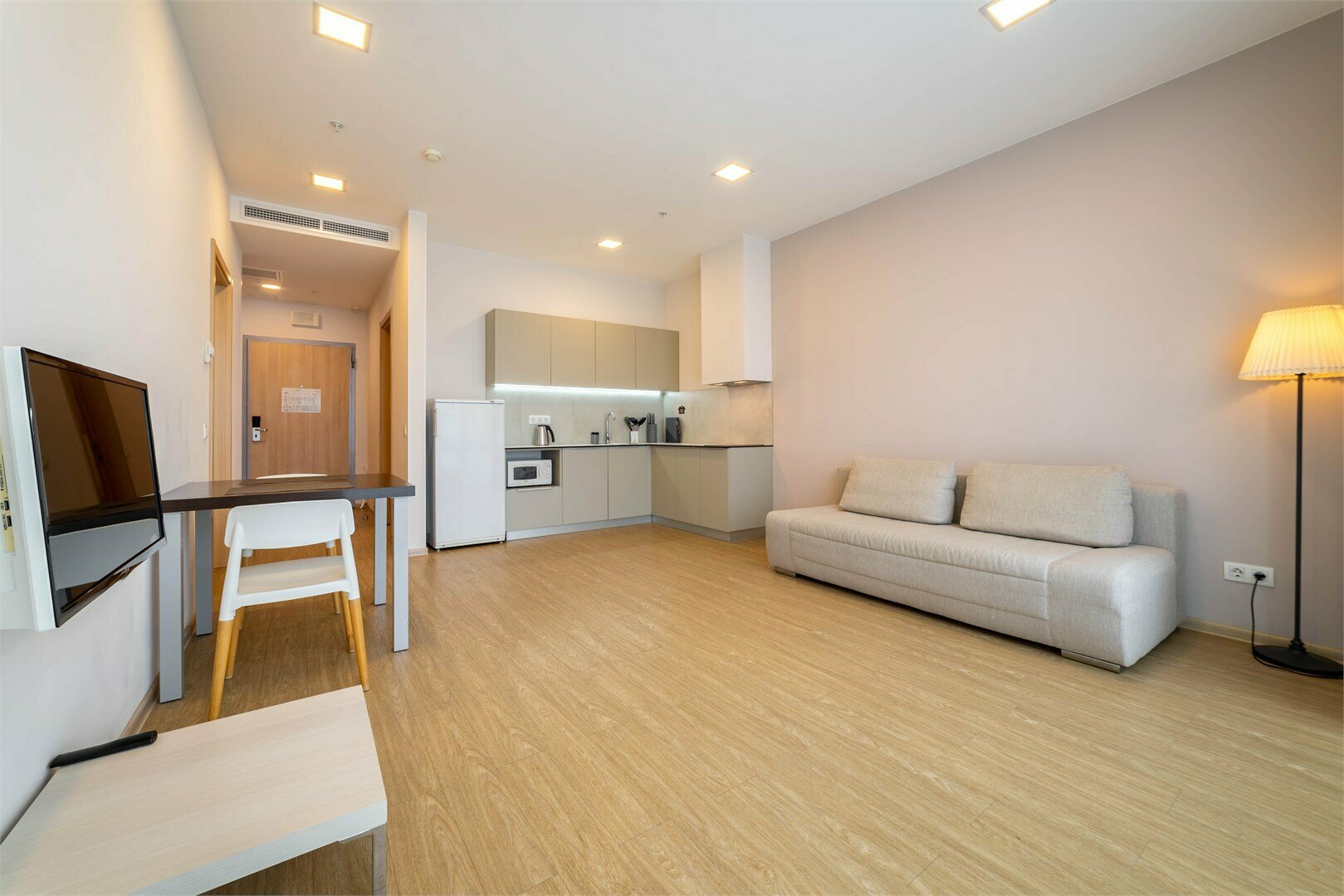 Семейные апартаменты с красивым видом (9 этаж)