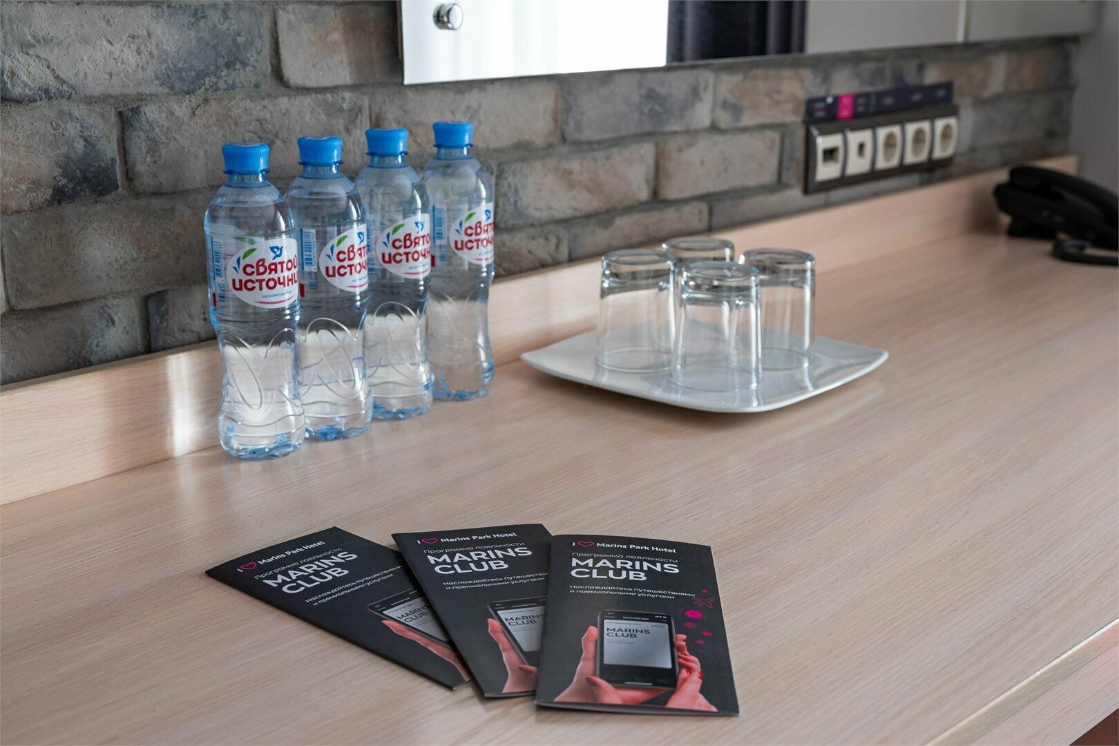 Улучшенный двухместный номер с 2 отдельными кроватями