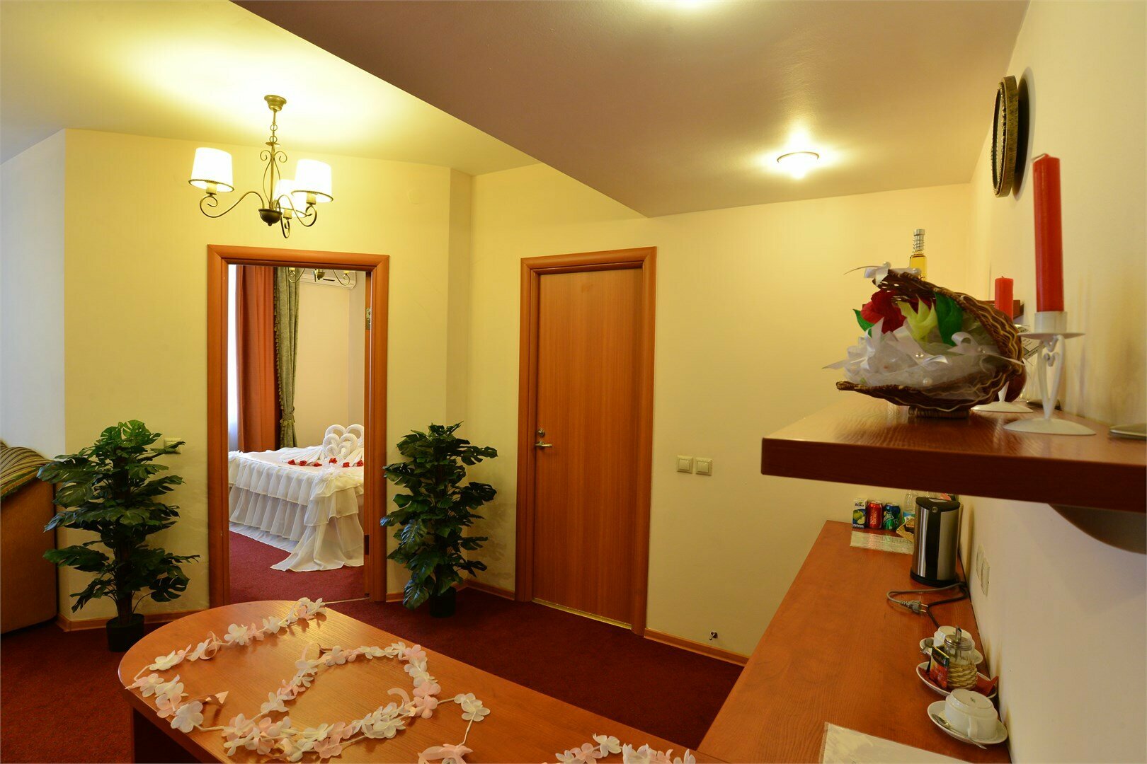 Улучшенный люкс с кроватью размера «king-size»