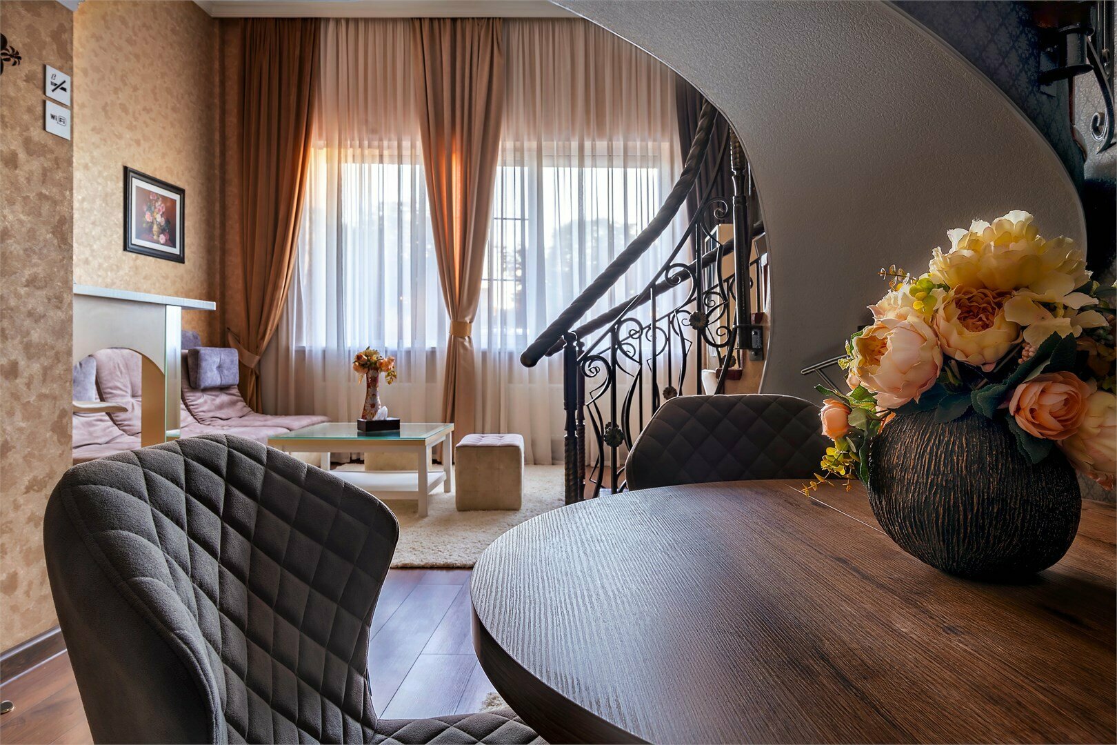 Двухуровневый Люкс