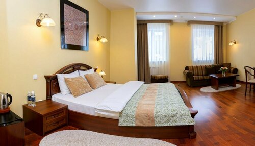 Люкс Коннекшн