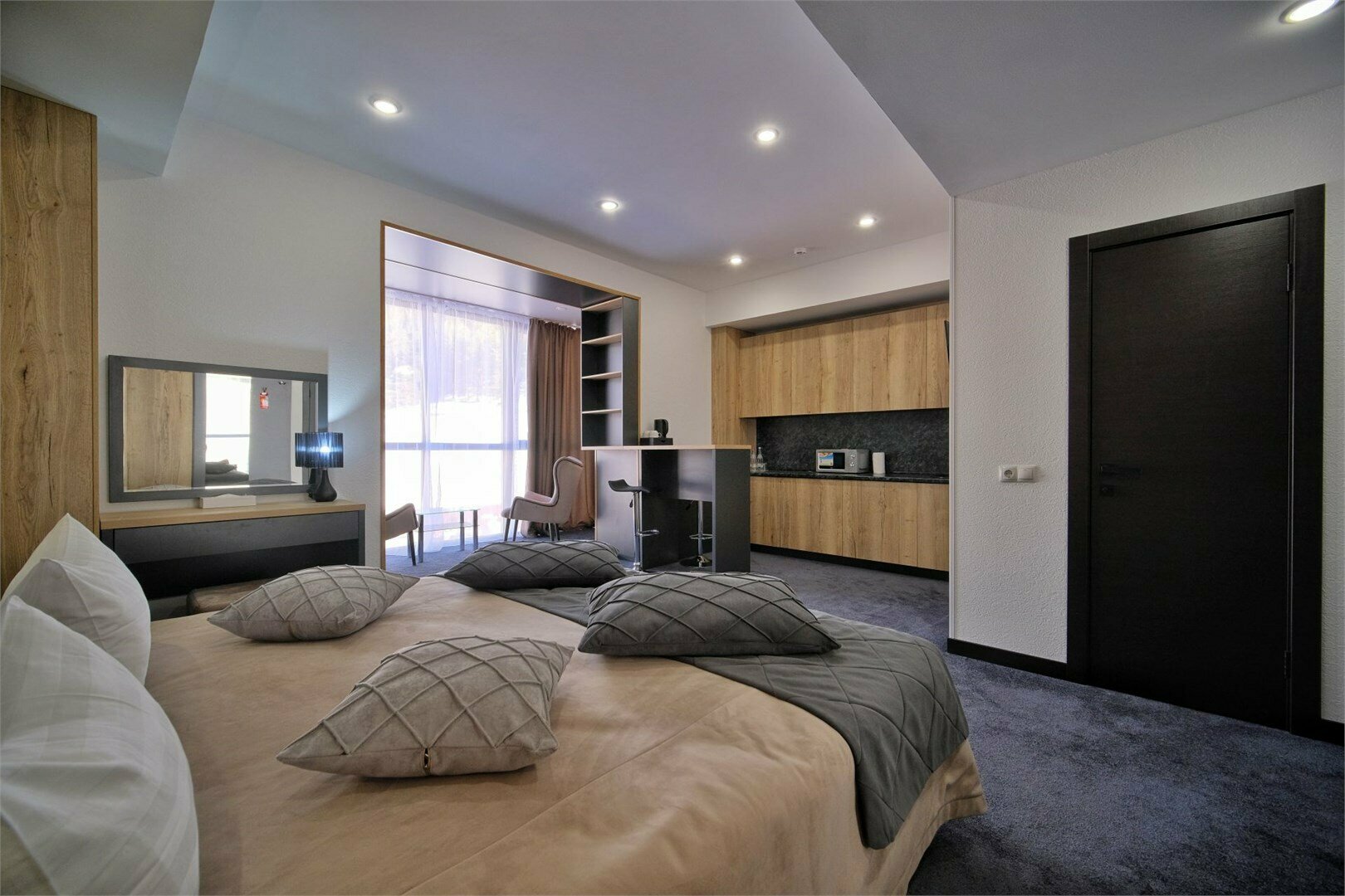 Номер Панорамный "Джуниор  Сюит"