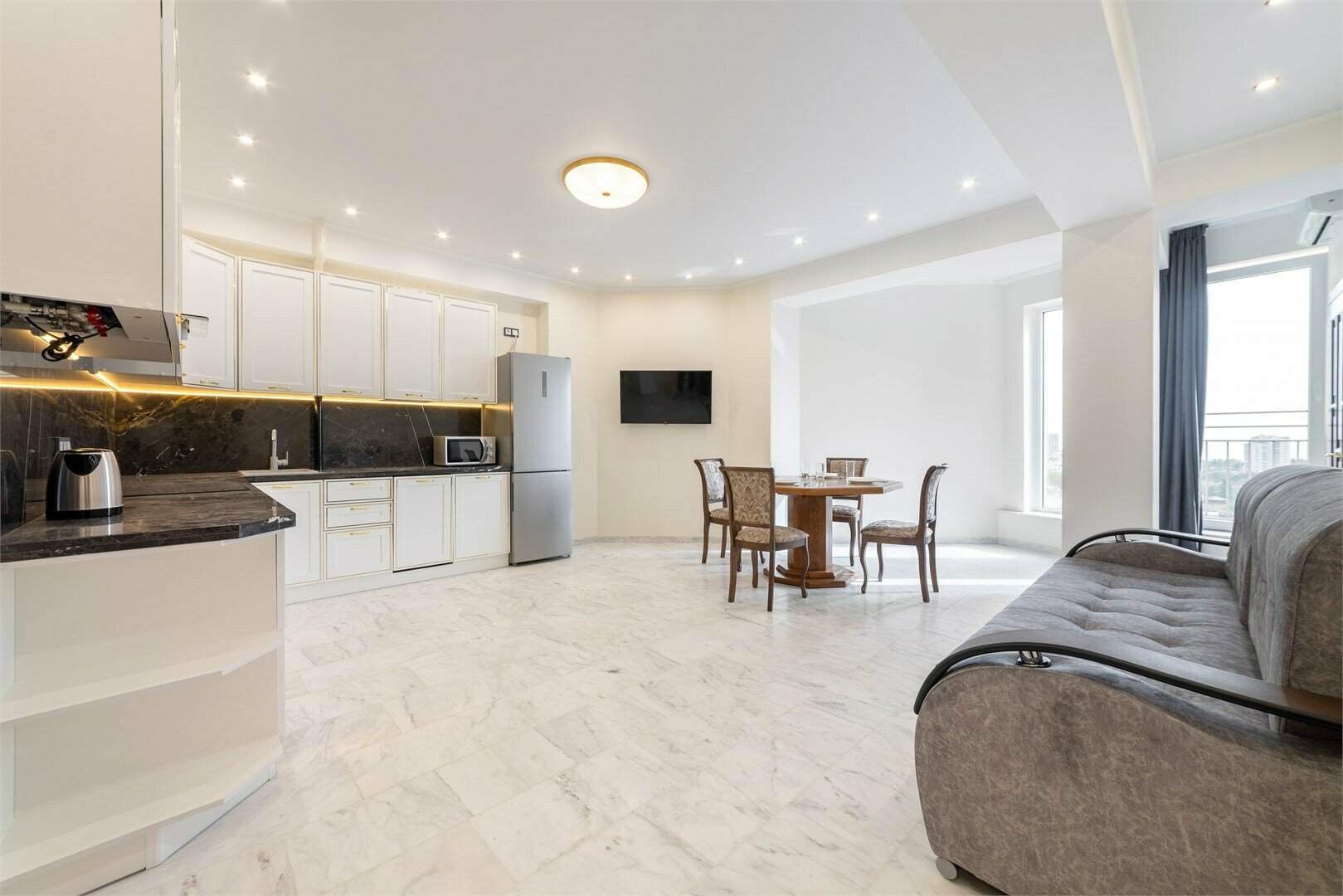 Трехкомнатная квартира с двумя спальнями