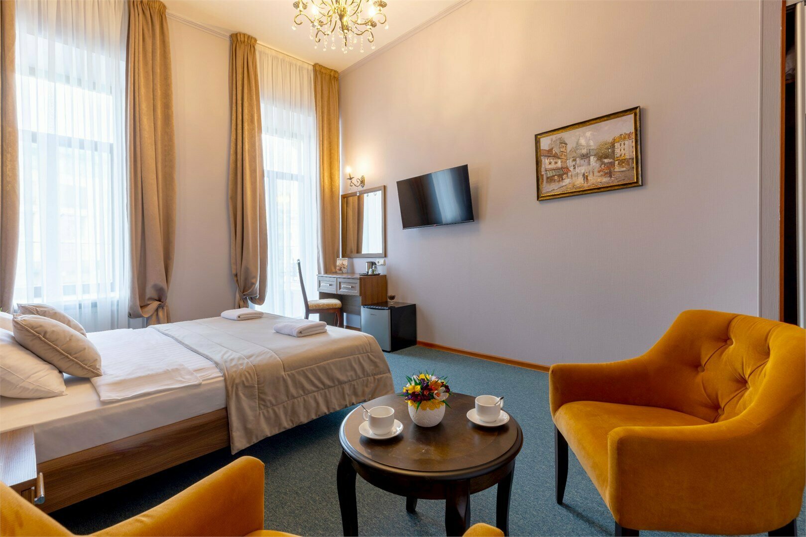 Люкс с балконом и джакузи, кроватью кинг-сайз и видом на набережную