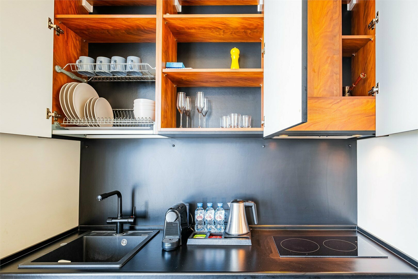 Двухкомнатные видовые апартаменты