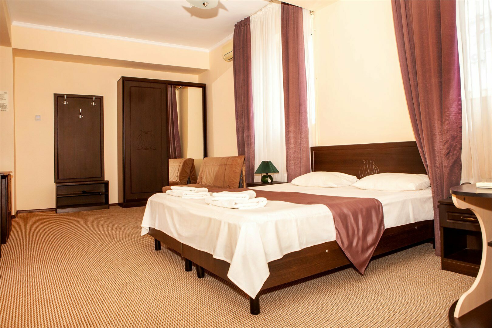 Стандартный трехместный номер