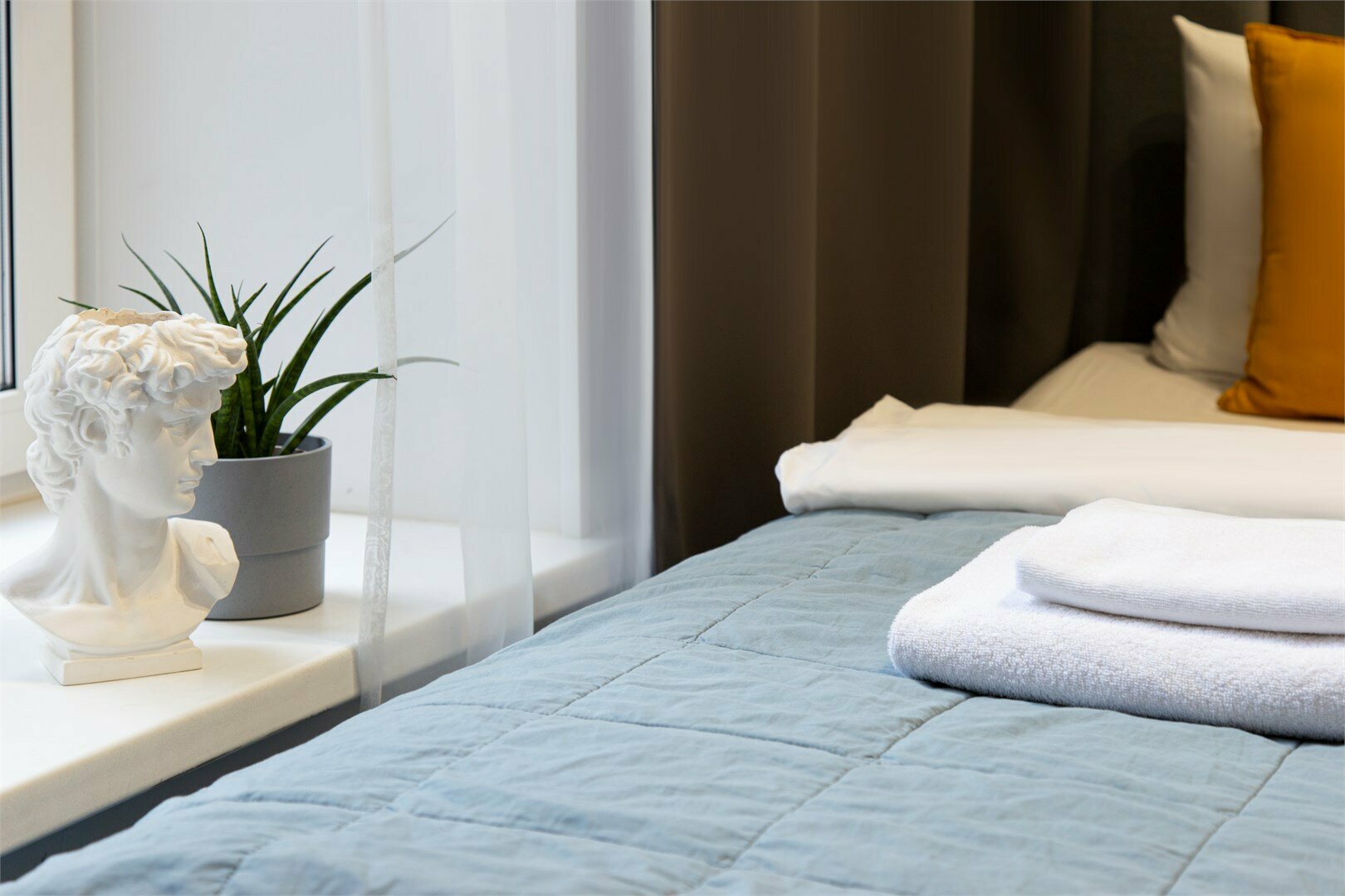 Номер комфорт с видом во двор-колодец, 4-й этаж