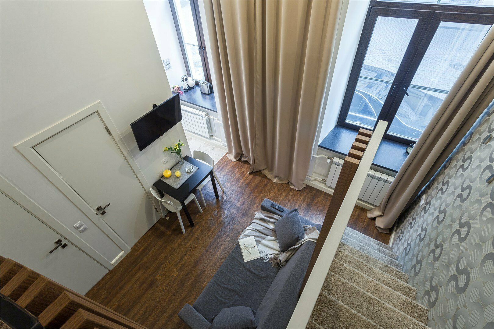 Двухуровневые апартаменты