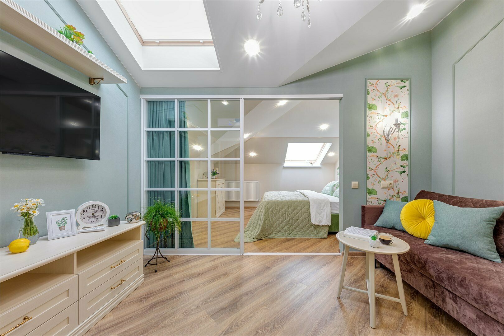 Апартаменты Люкс с джакузи (2 комнаты, 2 сан.узла, 62 кв.м)