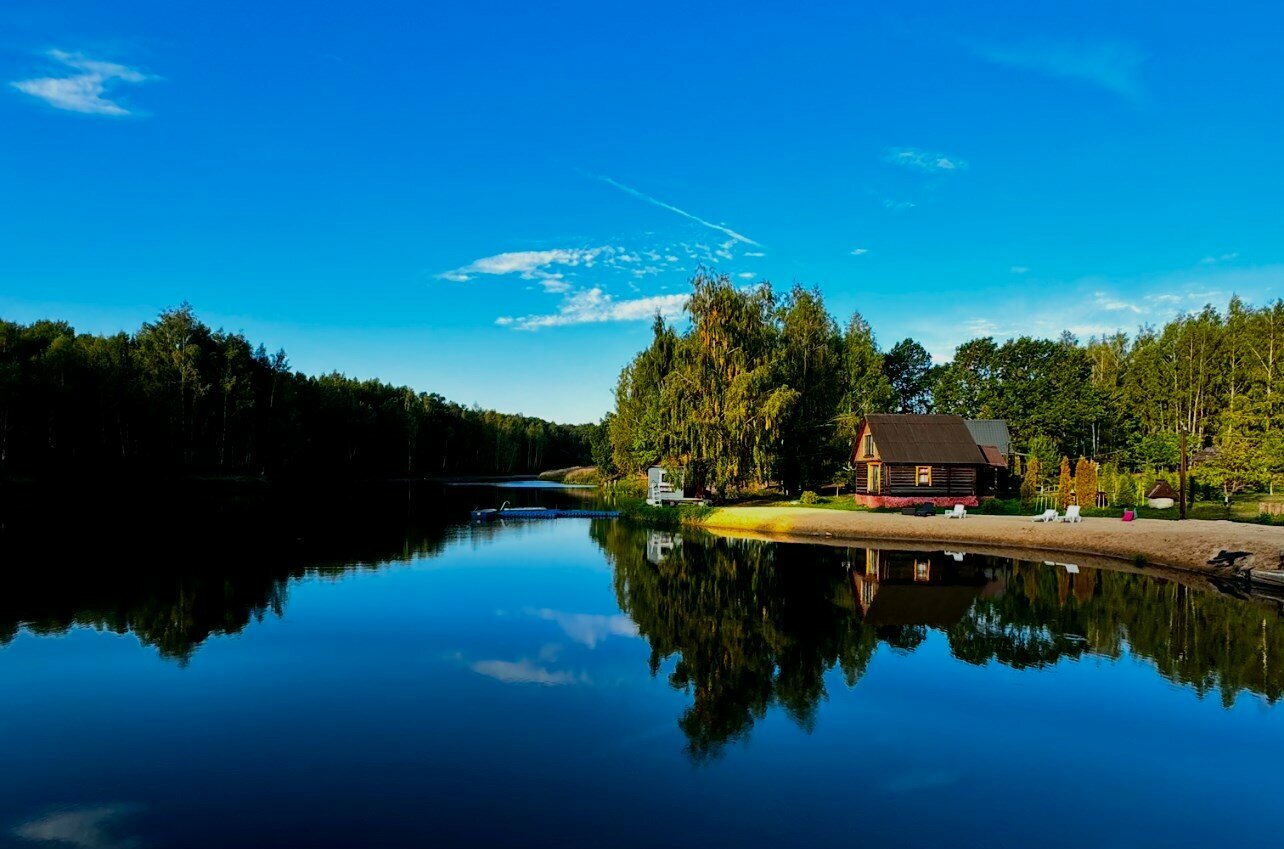 Изба Лесника с камином и бассейном-джакузи
