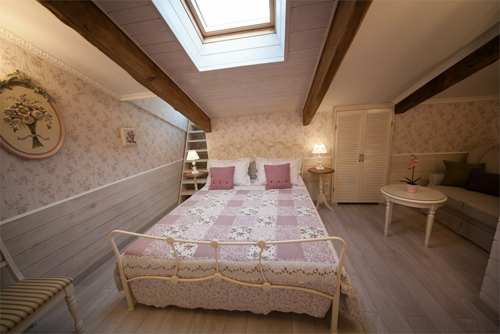 Номер Делюкс (2 взрослых, 1 ребенок)