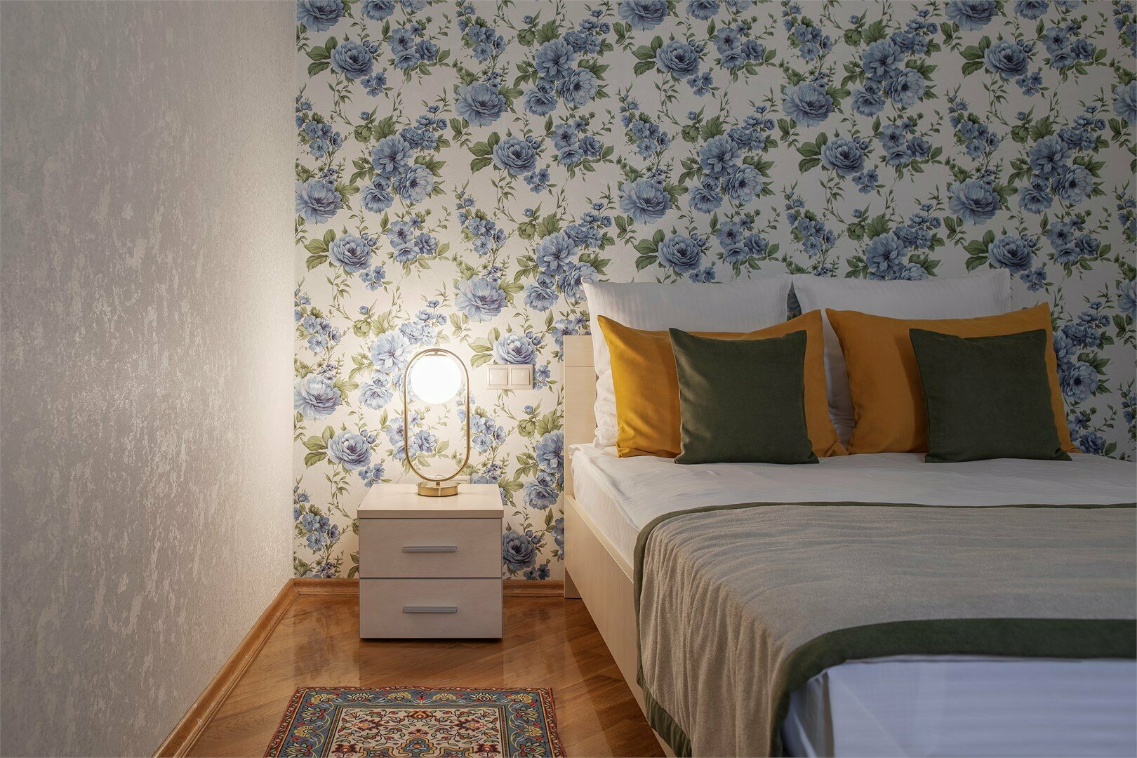 Стандарт с полутороспальной кроватью