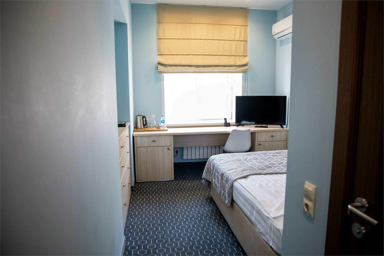 Одноместный стандарт реновированный (завтрак включён)