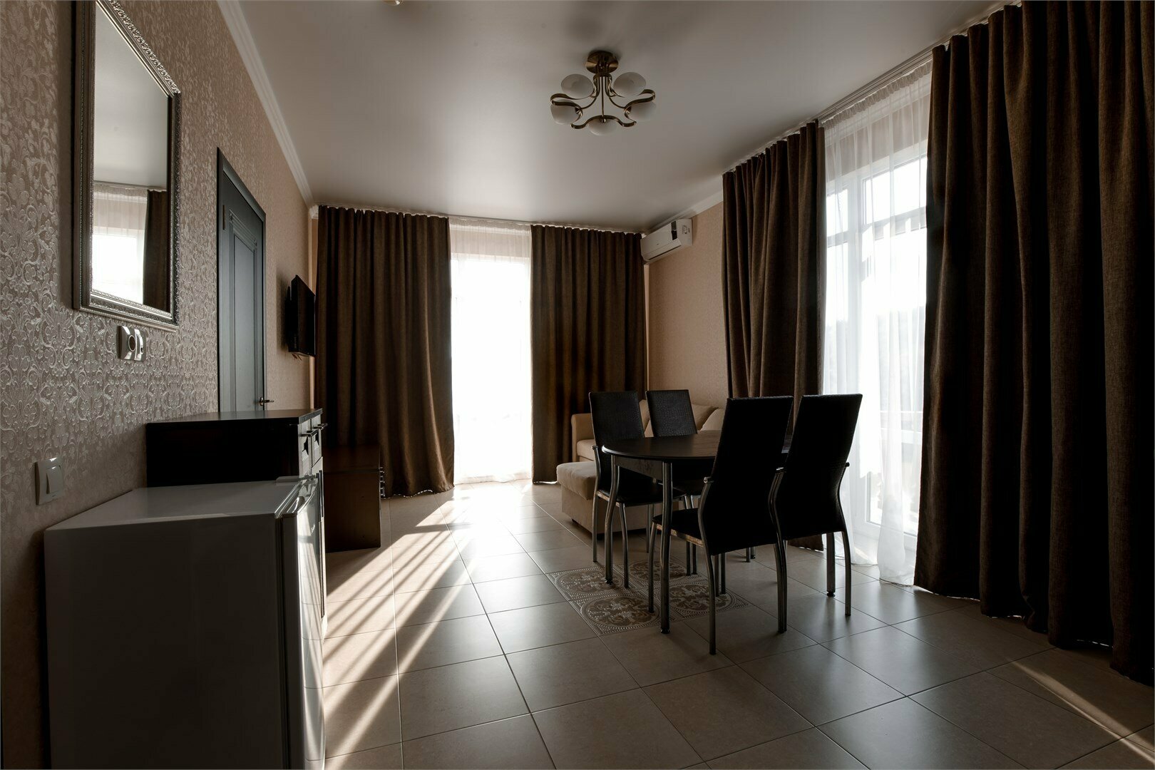 Люкс вид на бассейн