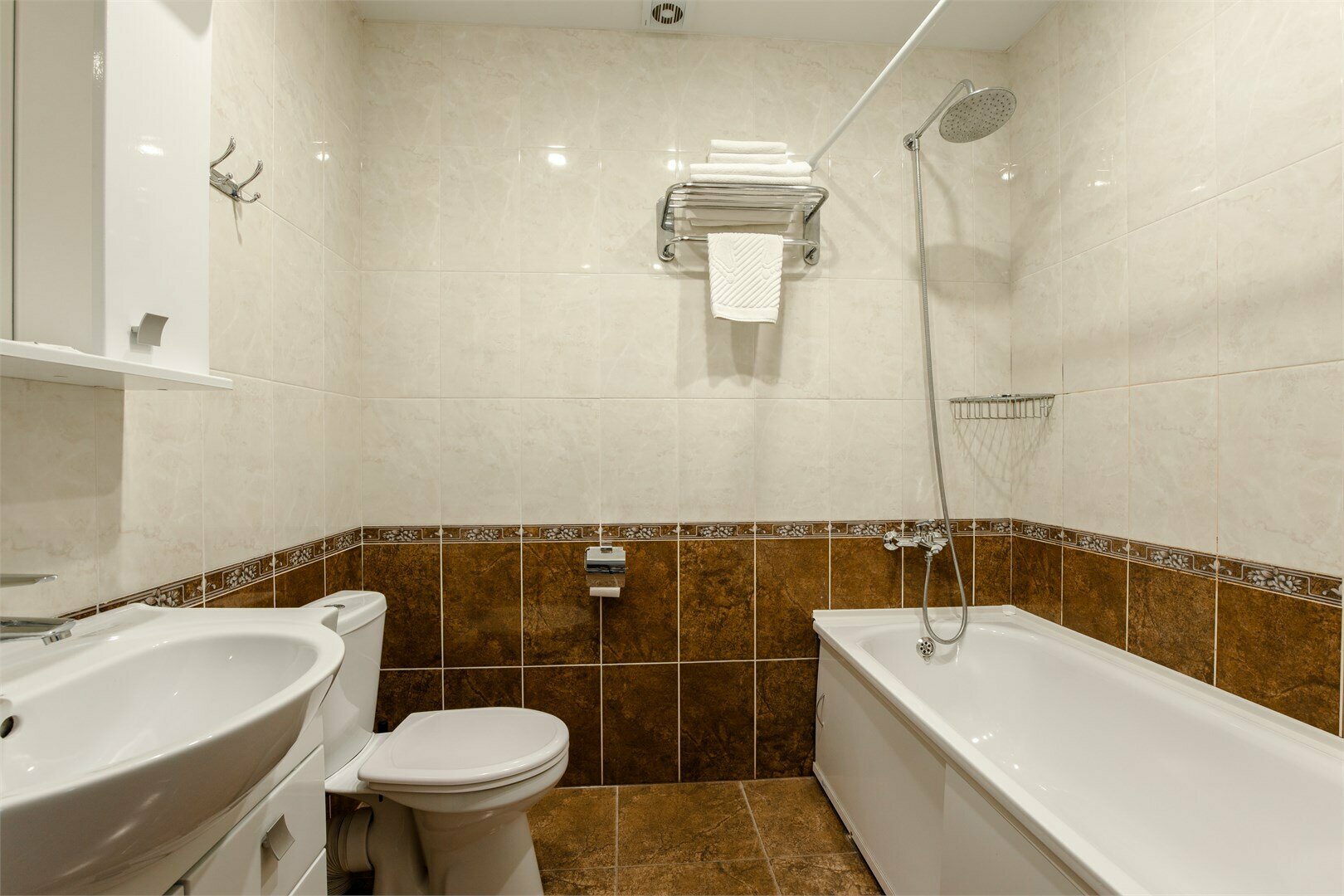 Стандарт двухместный вид на бассейн