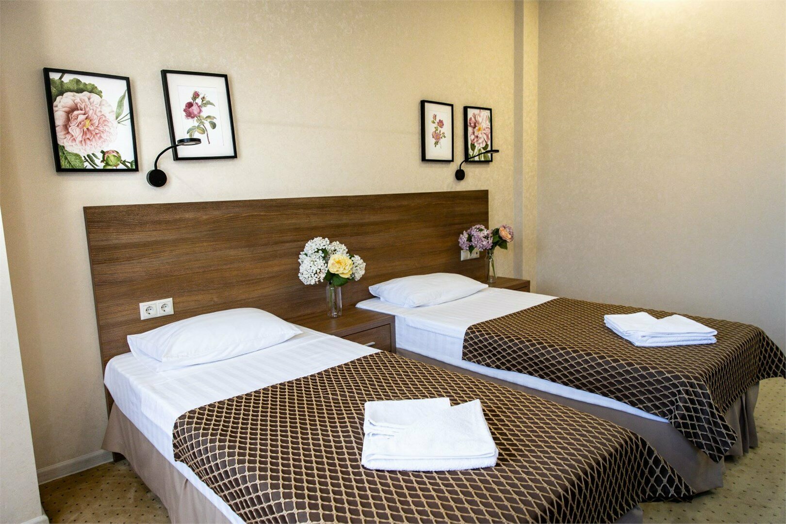 Двухместный номер стандарт ( 1 этаж )