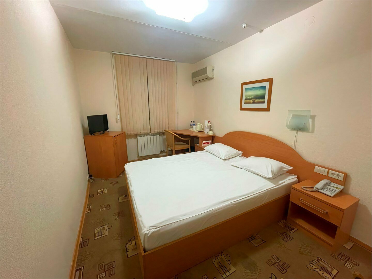 Стандарт с большой двуспальной кроватью/Double