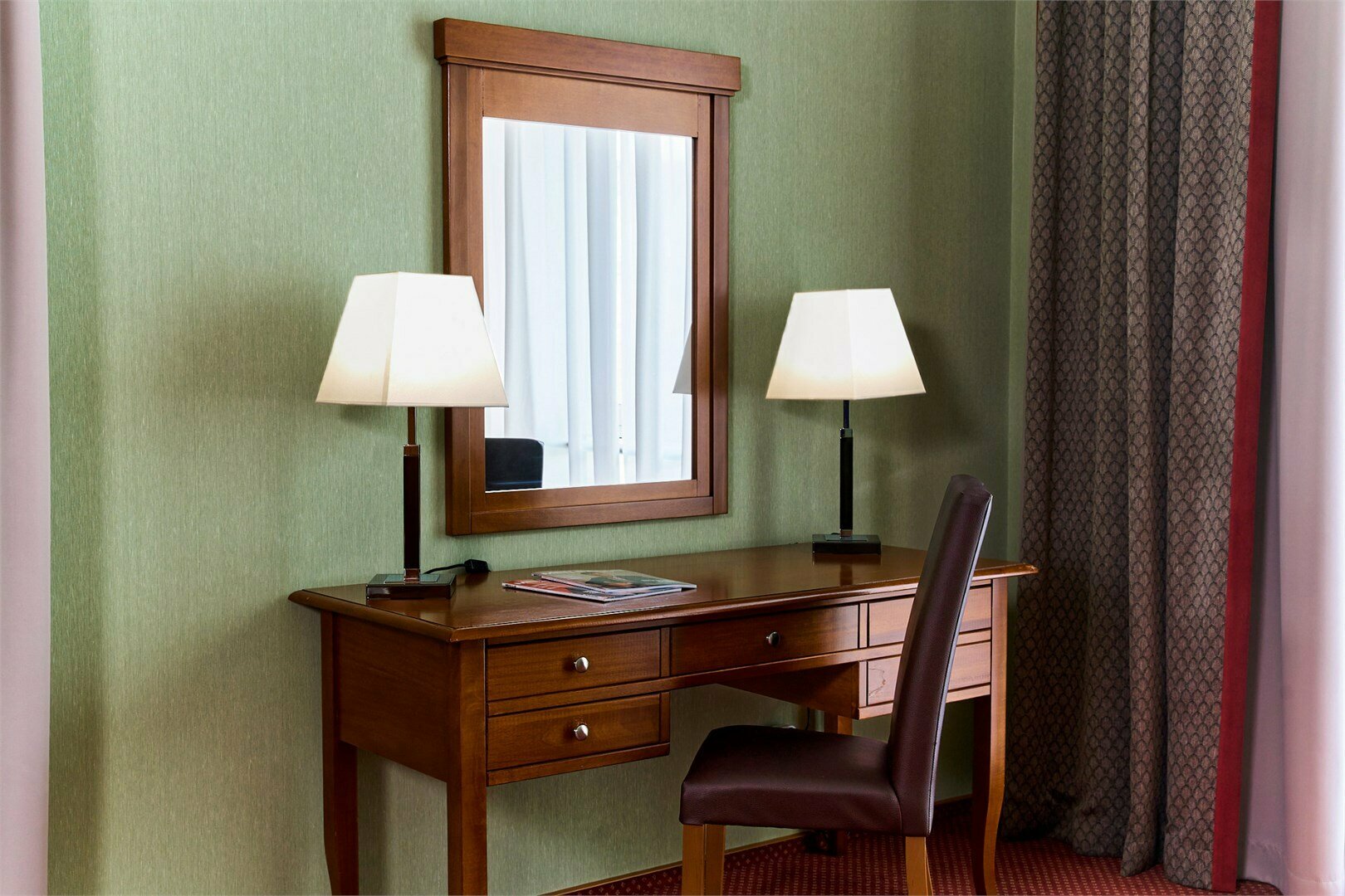 Бизнес-люкс