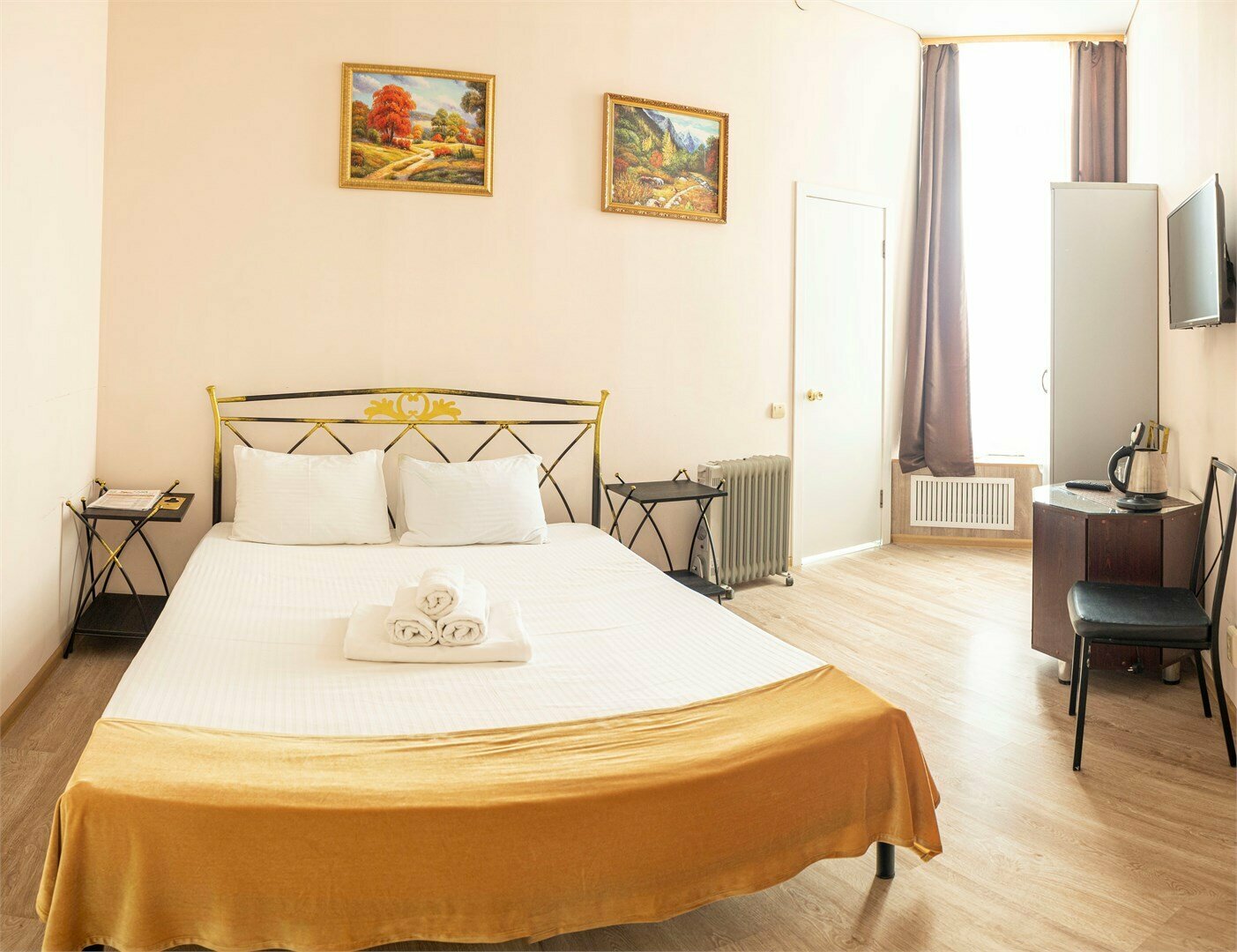 Классический номер с двуспальной кроватью