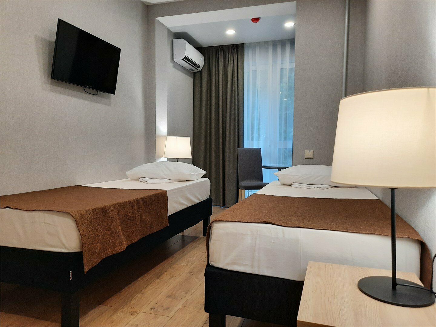 Стандартный двухместный номер  с балконом