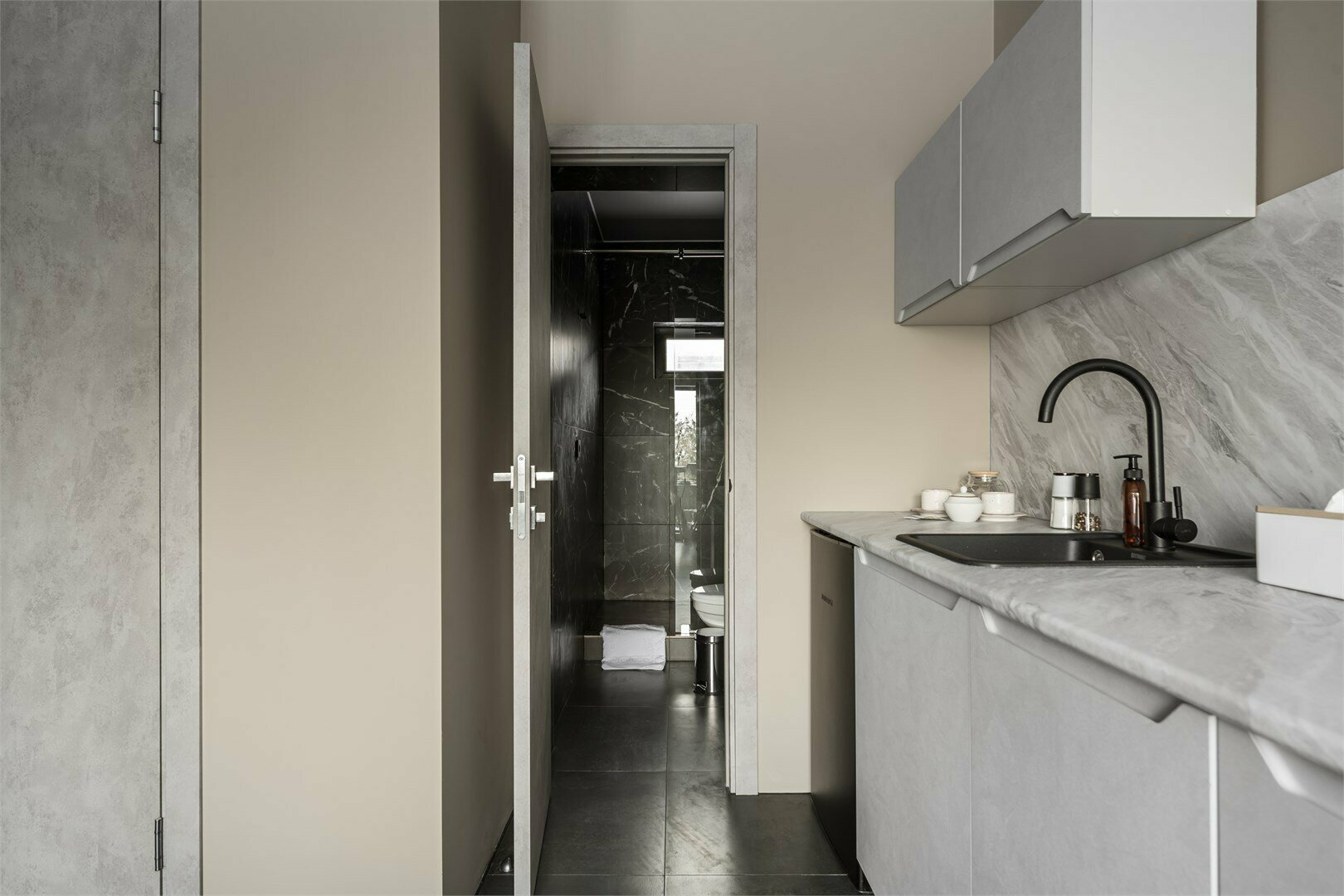 Дом Антипод