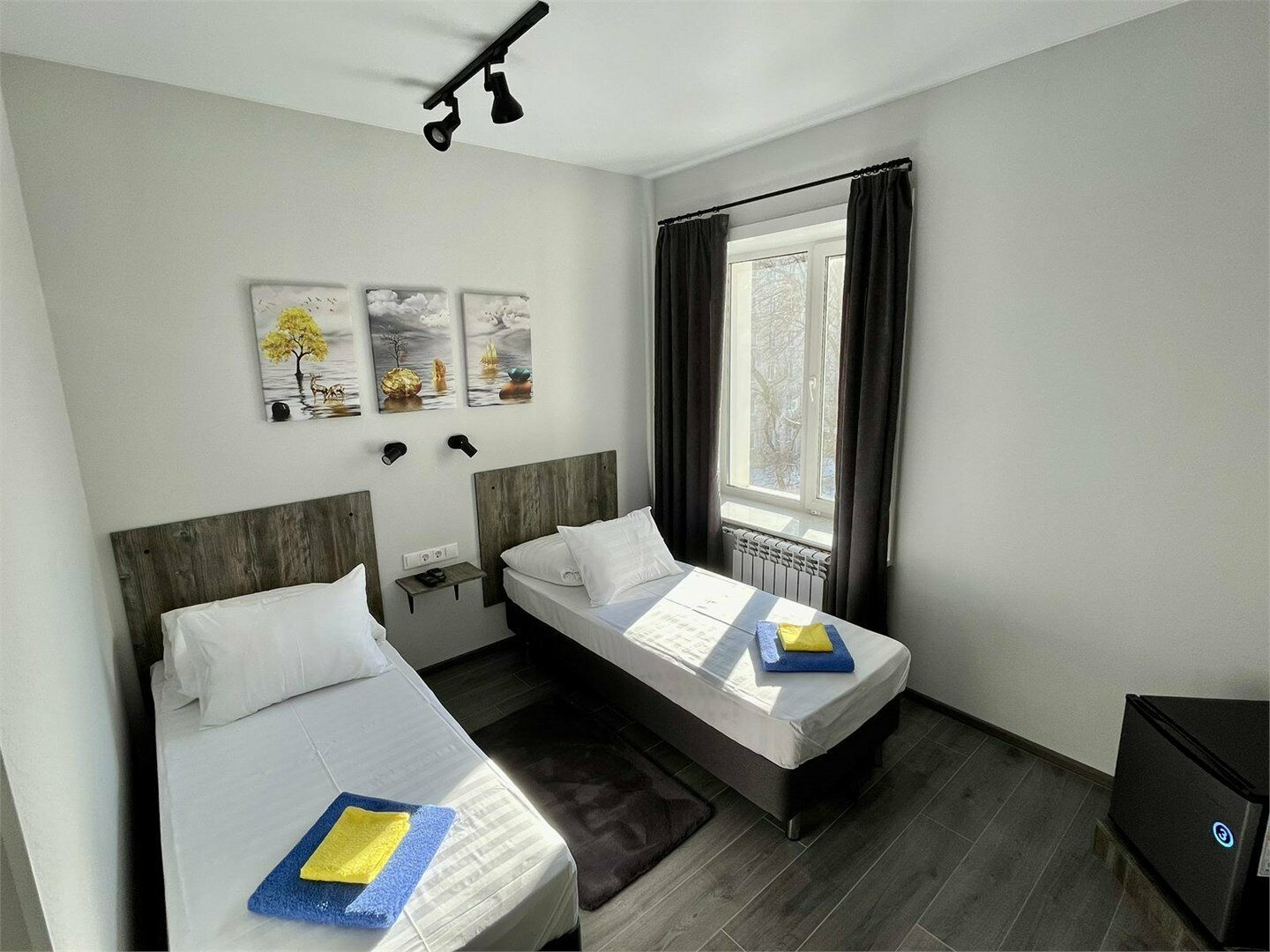 Улучшенный двухместный номер с 2 отдельными кроватями