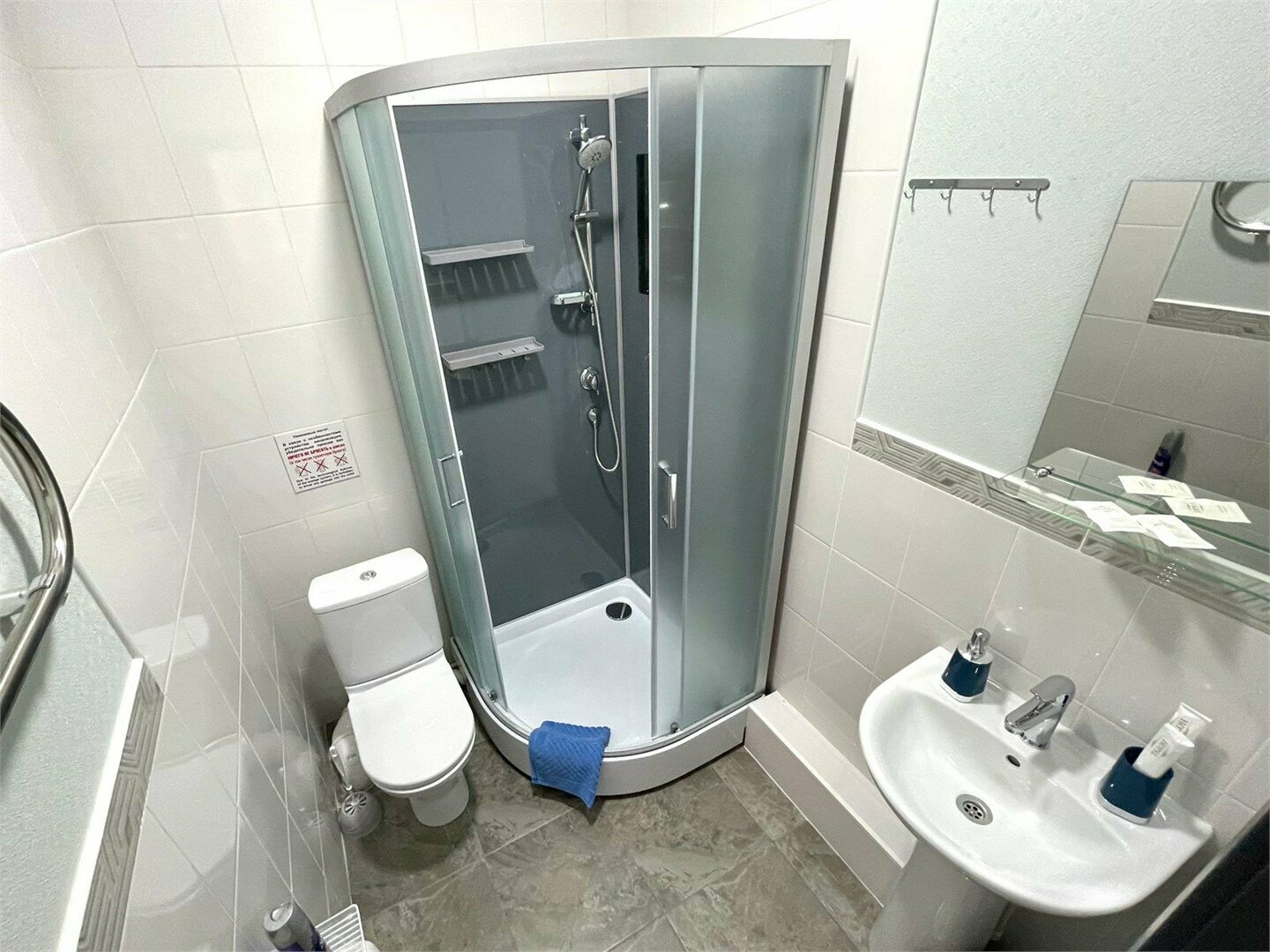 Улучшенный двухместный номер с 2 отдельными кроватями