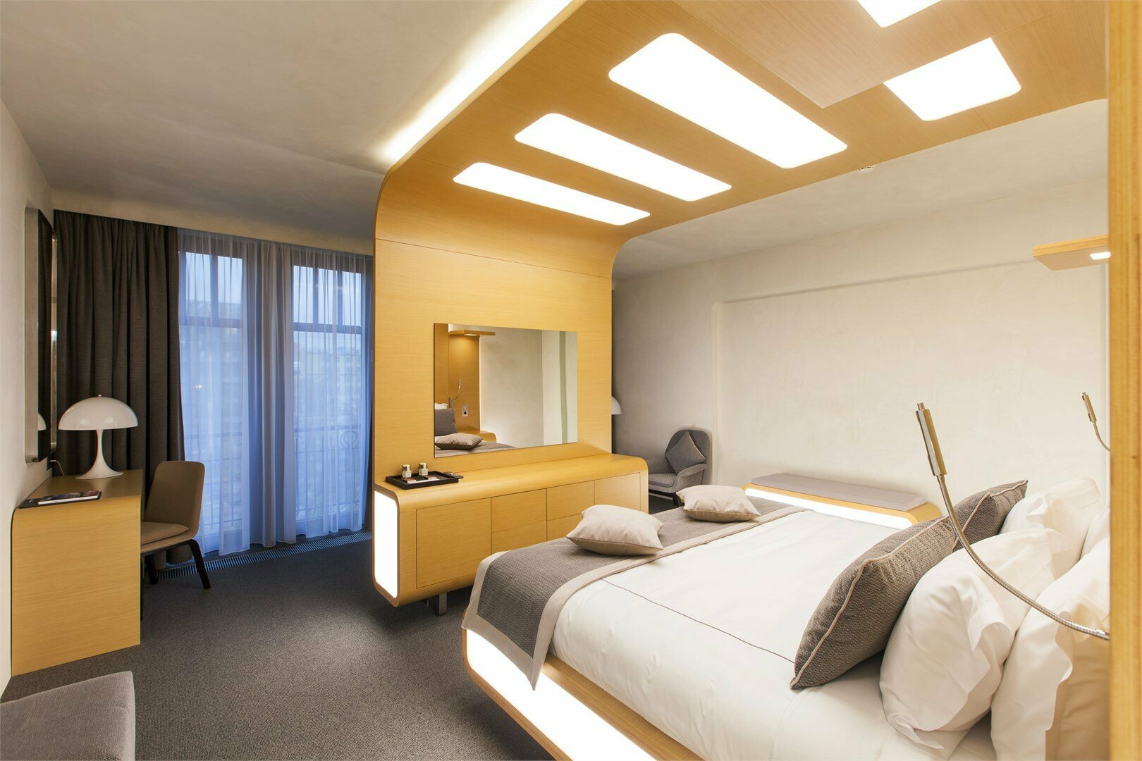 Делюкс с видом на Пушкинскую площадь