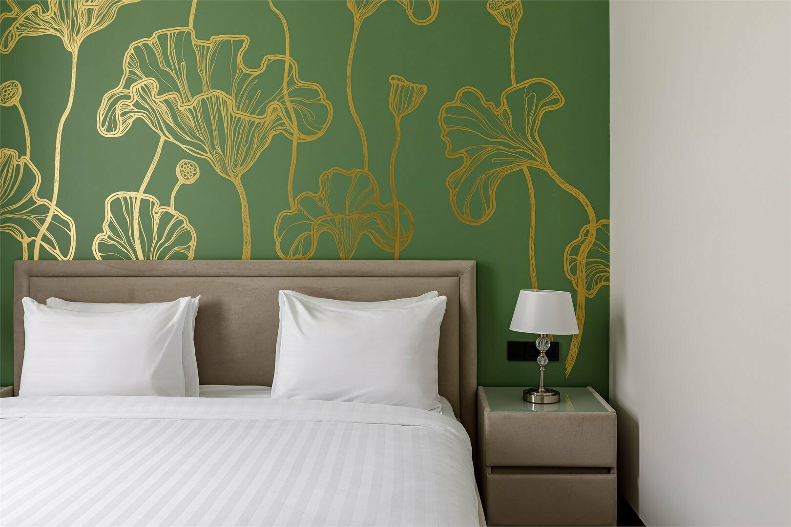 Делюкс с двуспальной кроватью