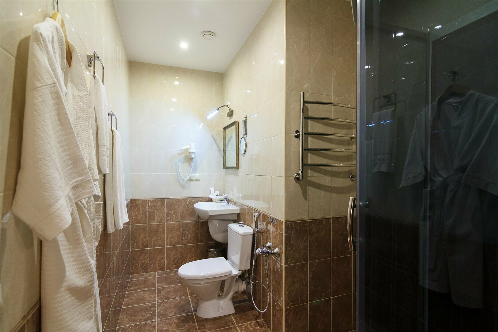 Улучшенный двухместный номер с 1 кроватью