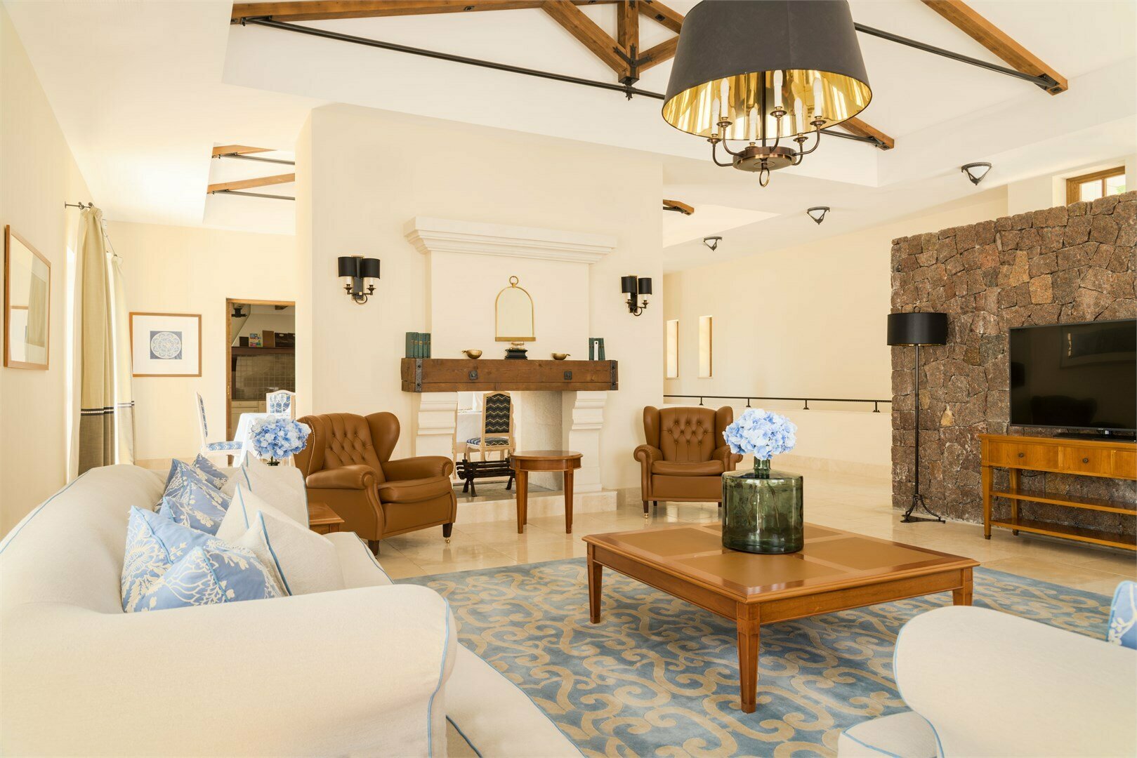 ВИЛЛА «ЧАЙКА»